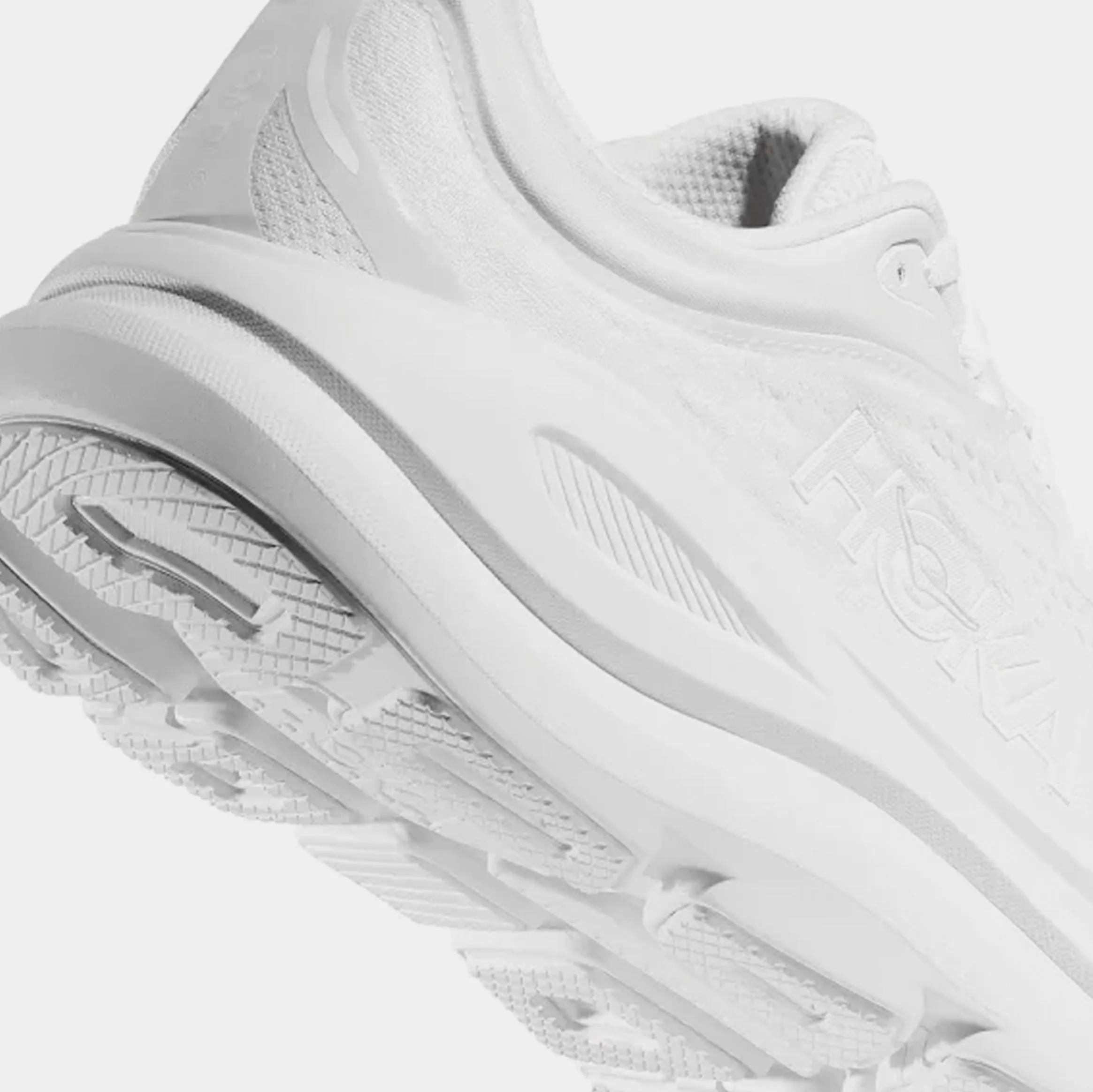 Bondi 9 Womens Running Shoes (White/White)