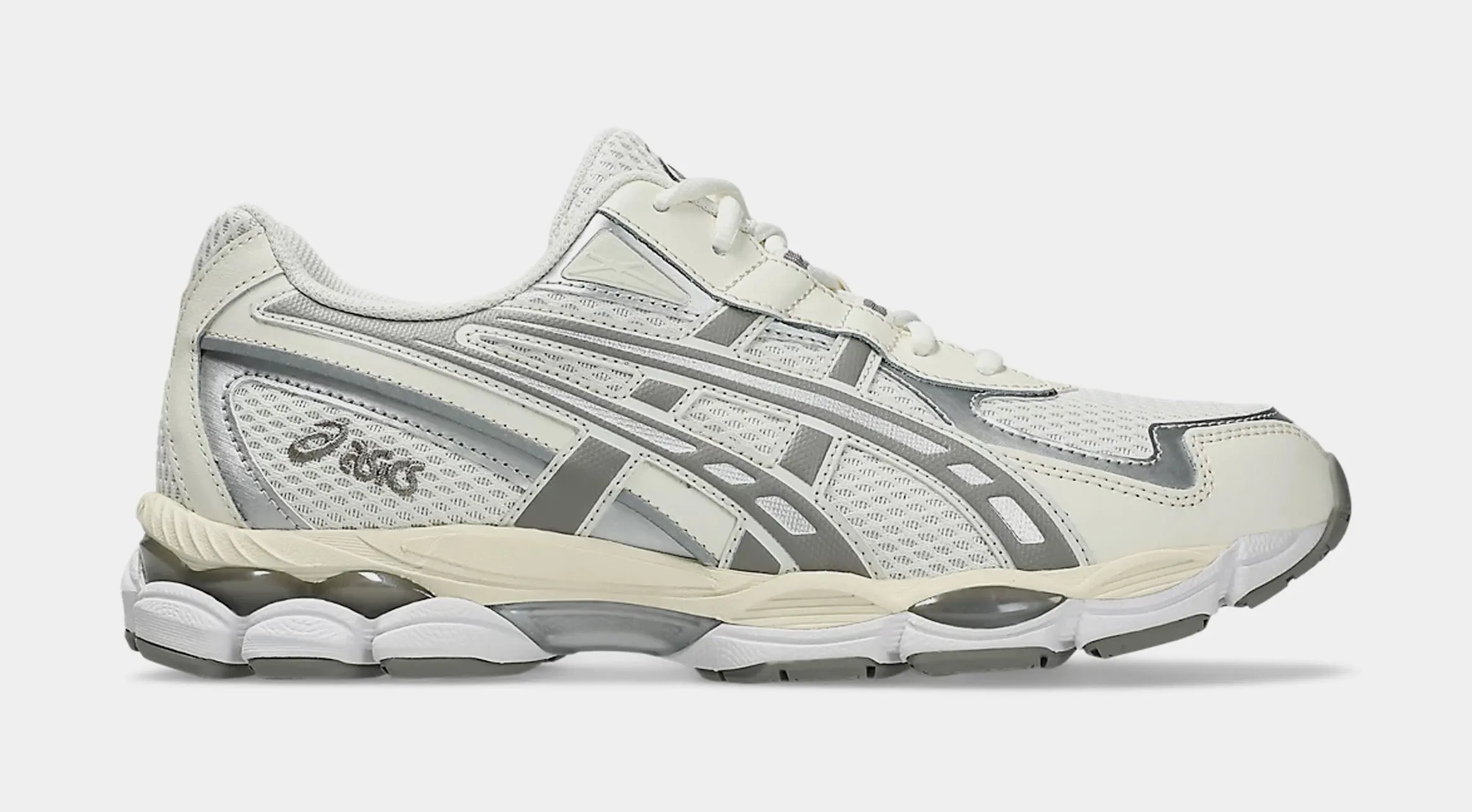 Gel NYC 2055 Womens Running Shoes (Vanilla/Pale Oak)