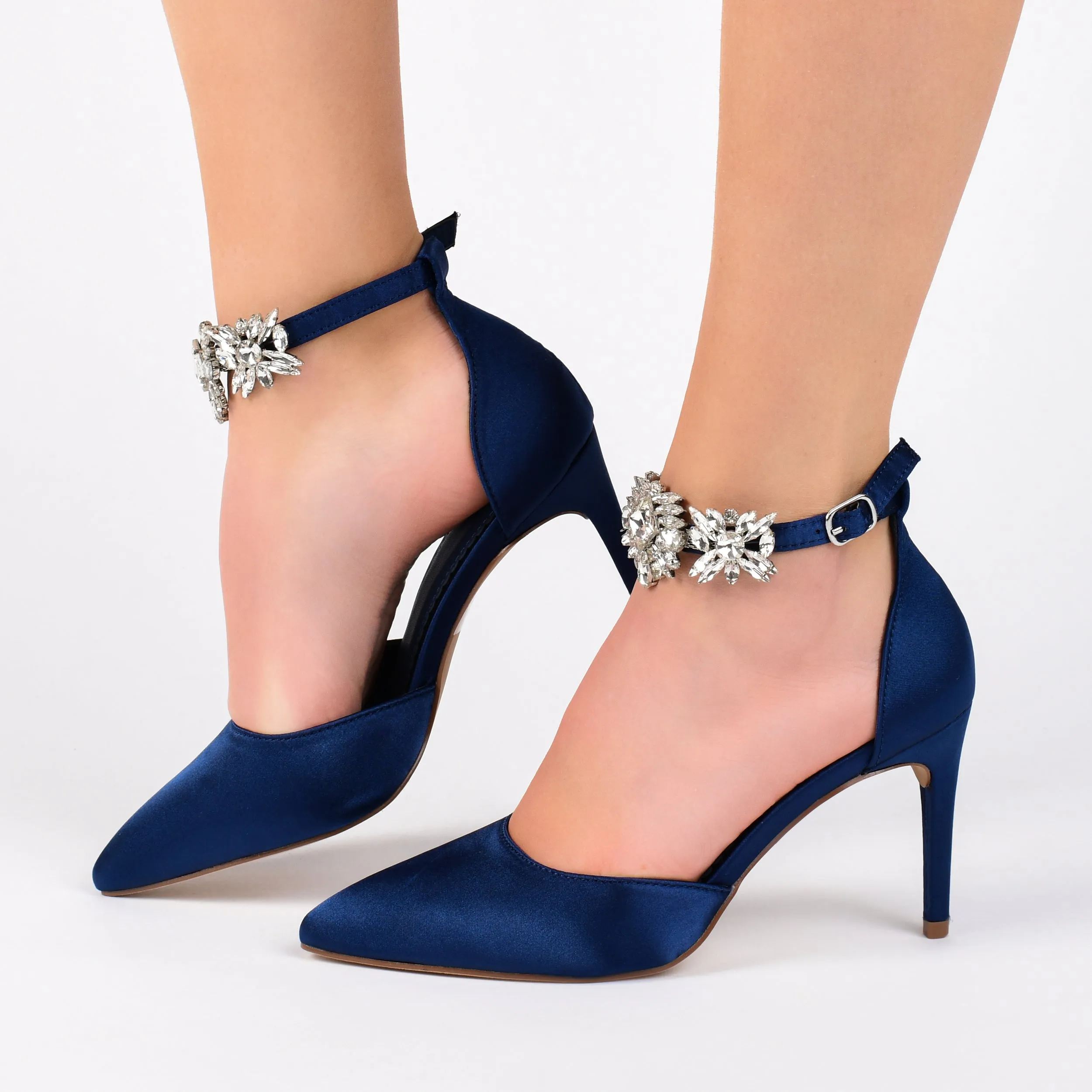 Journee Collection Women's Loxley Pump
