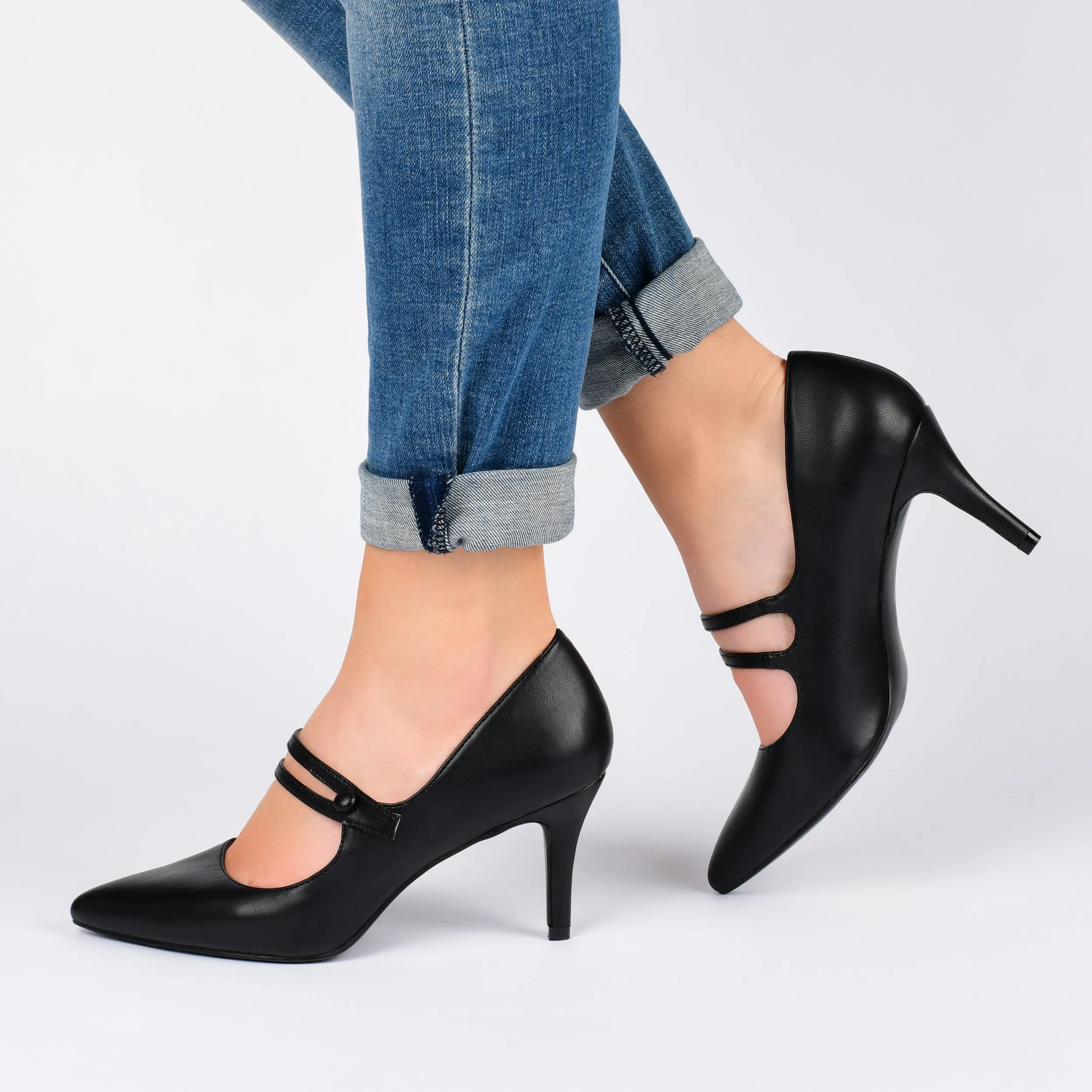 Journee Collection Women's Sidney Pump
