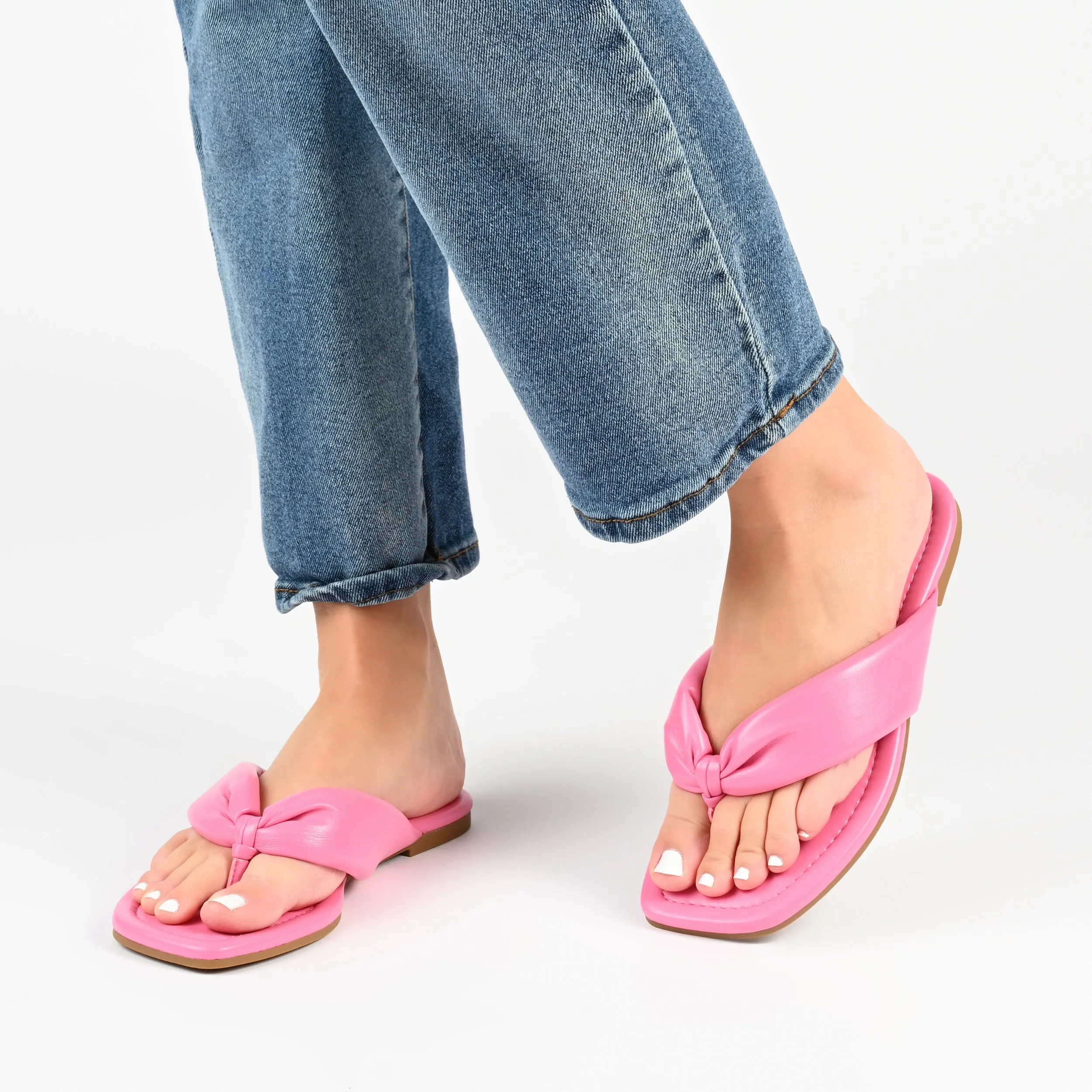 Journee Collection Women's Tru Comfort Foam Kyleen Sandal