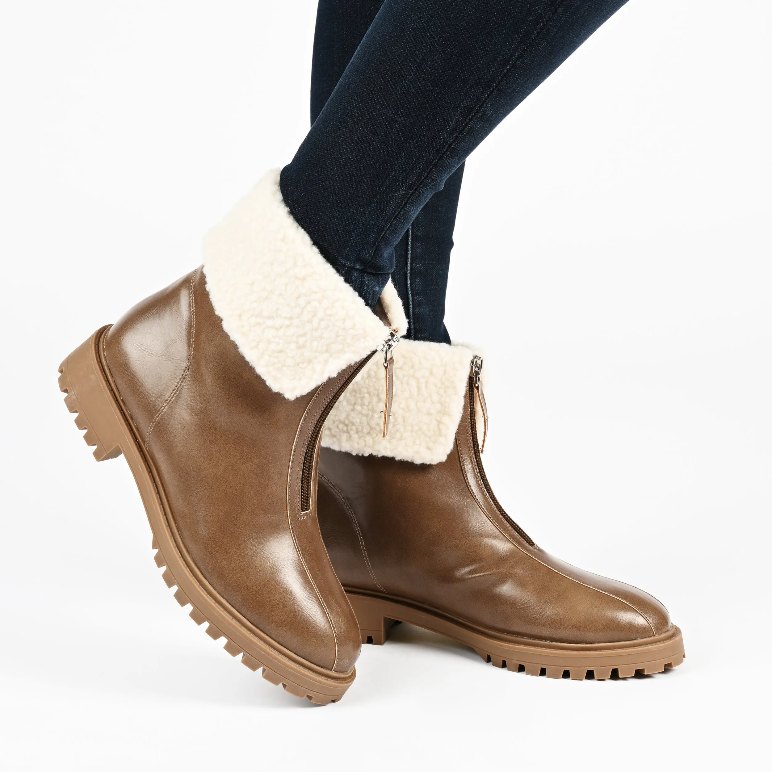 Journee Women's Tru Comfort Foam Fynn Bootie