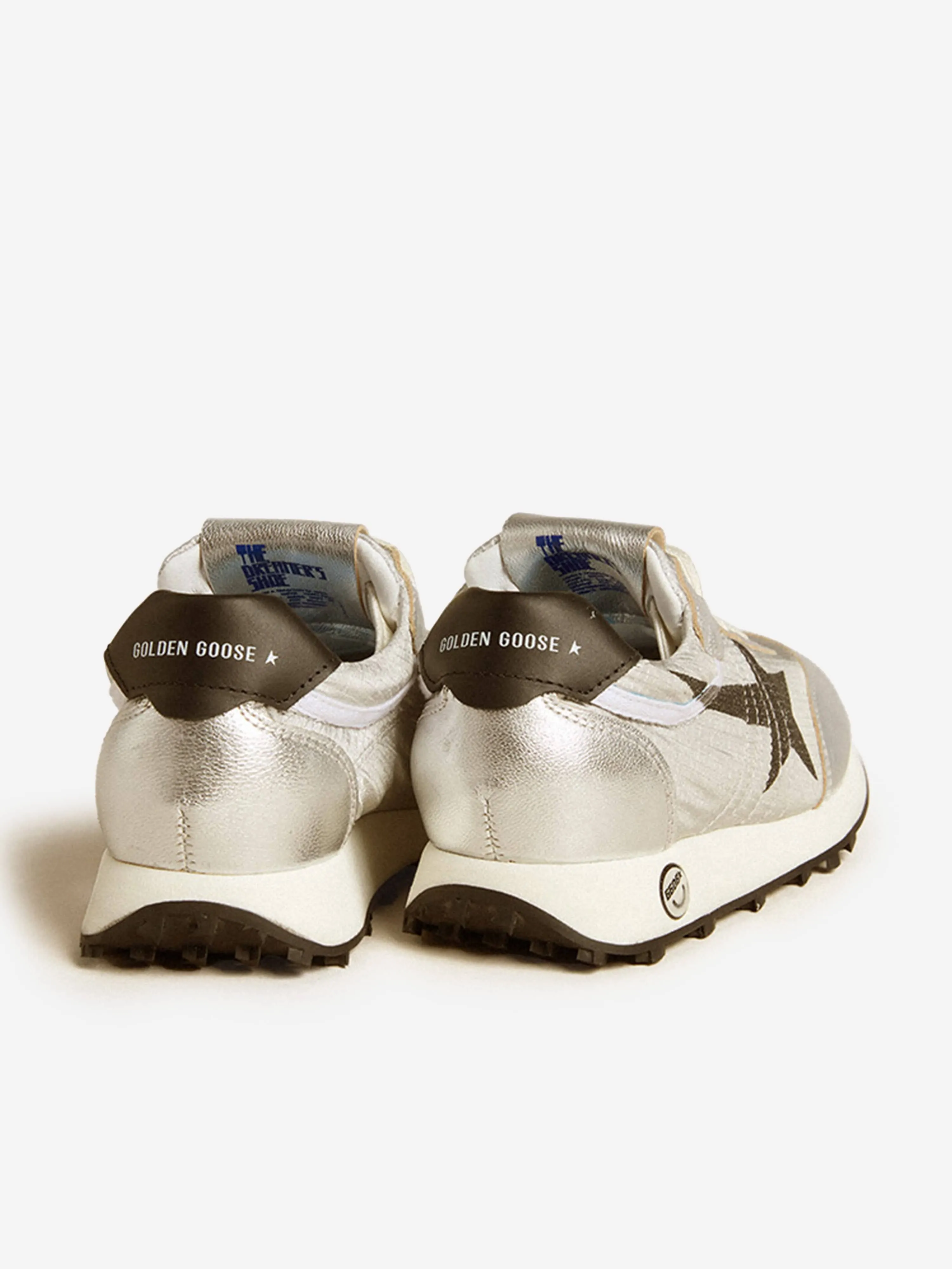 Kids Running Marathon Trainers in Silver