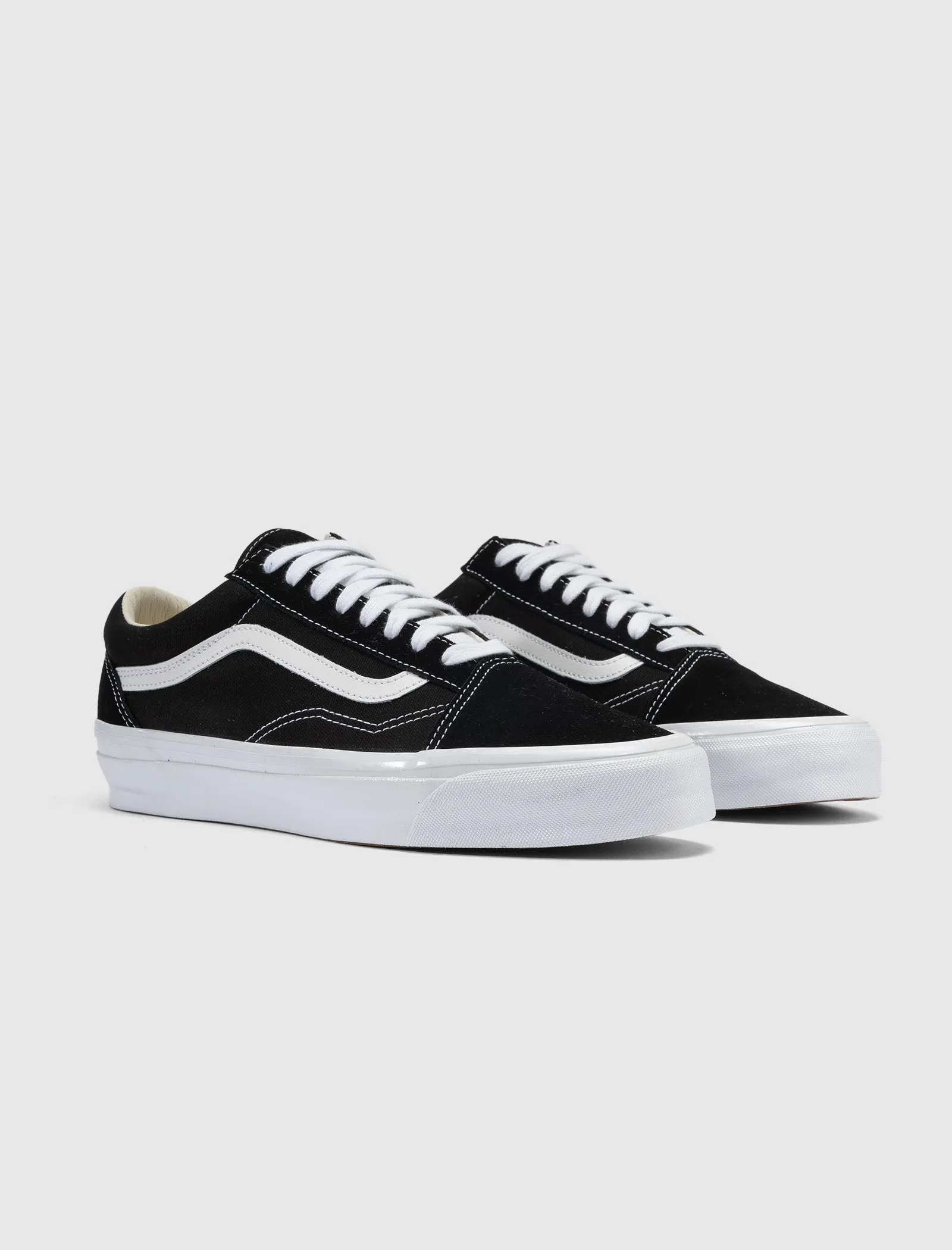 OLD SKOOL 36 LX "BLACK/WHITE"