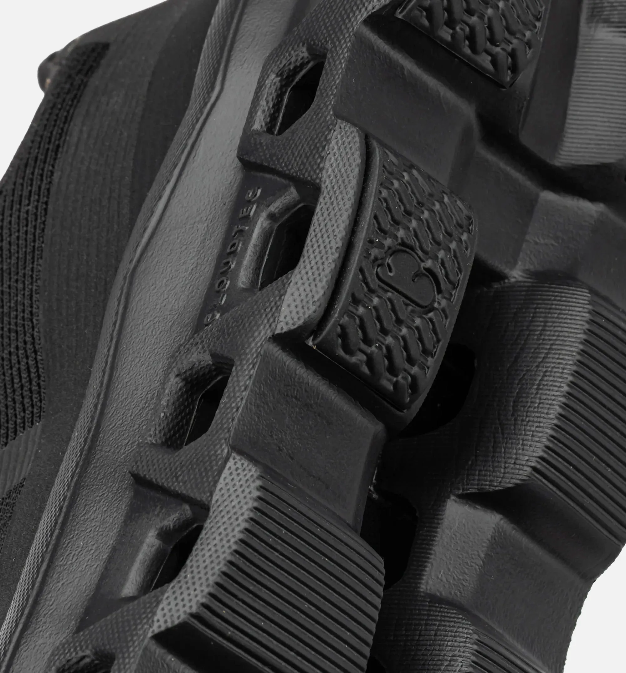 On Shoes Cloudmonster Void Mens Lifestyle Shoe - Black