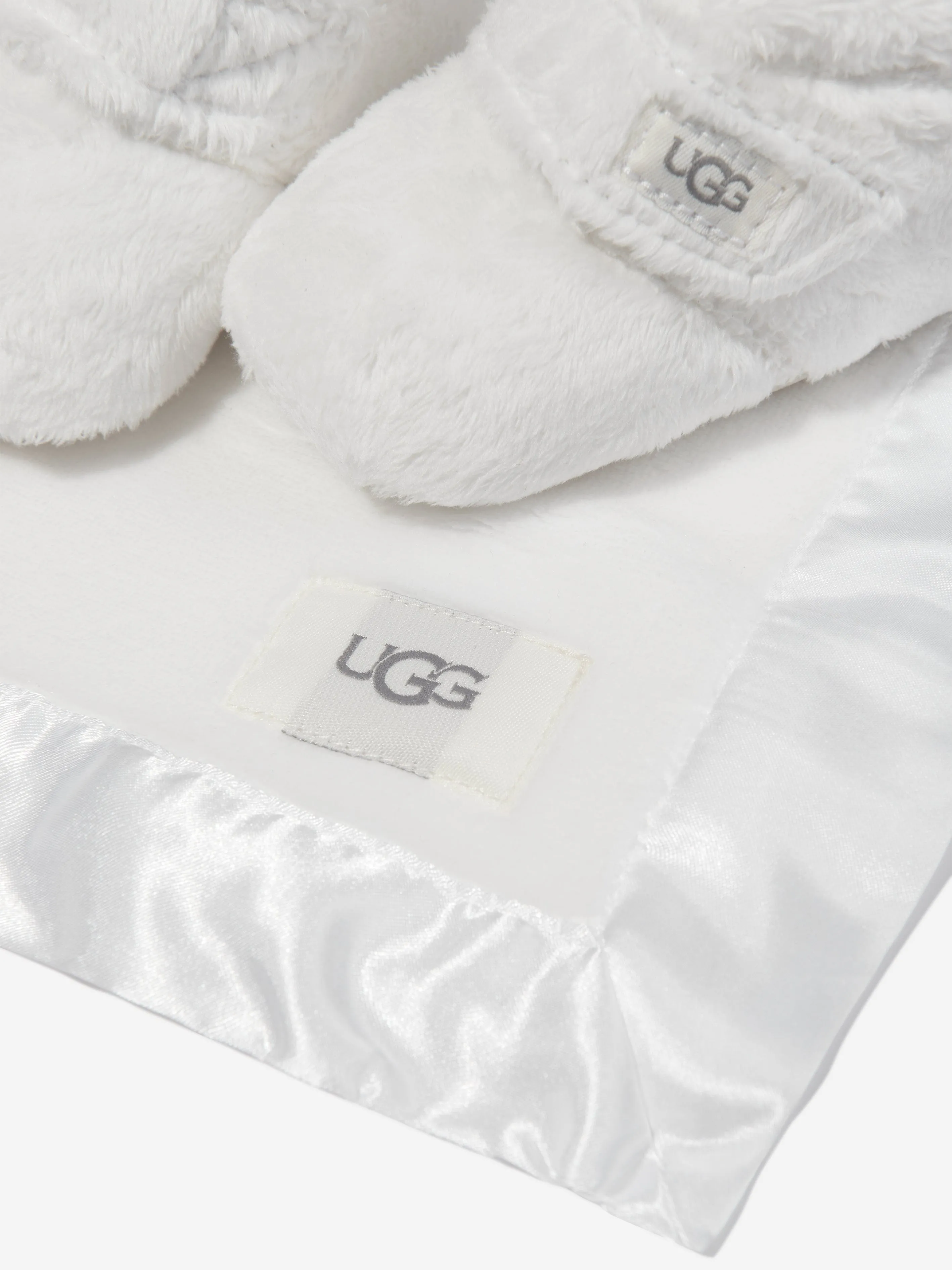 UGG Baby Bixbee And Lovey Gift Set in Ivory