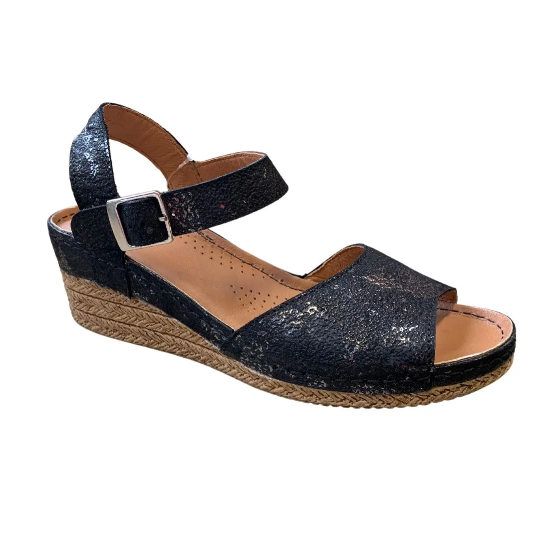 V ITALIA 582 WEDGE SANDAL - FINAL SALE!