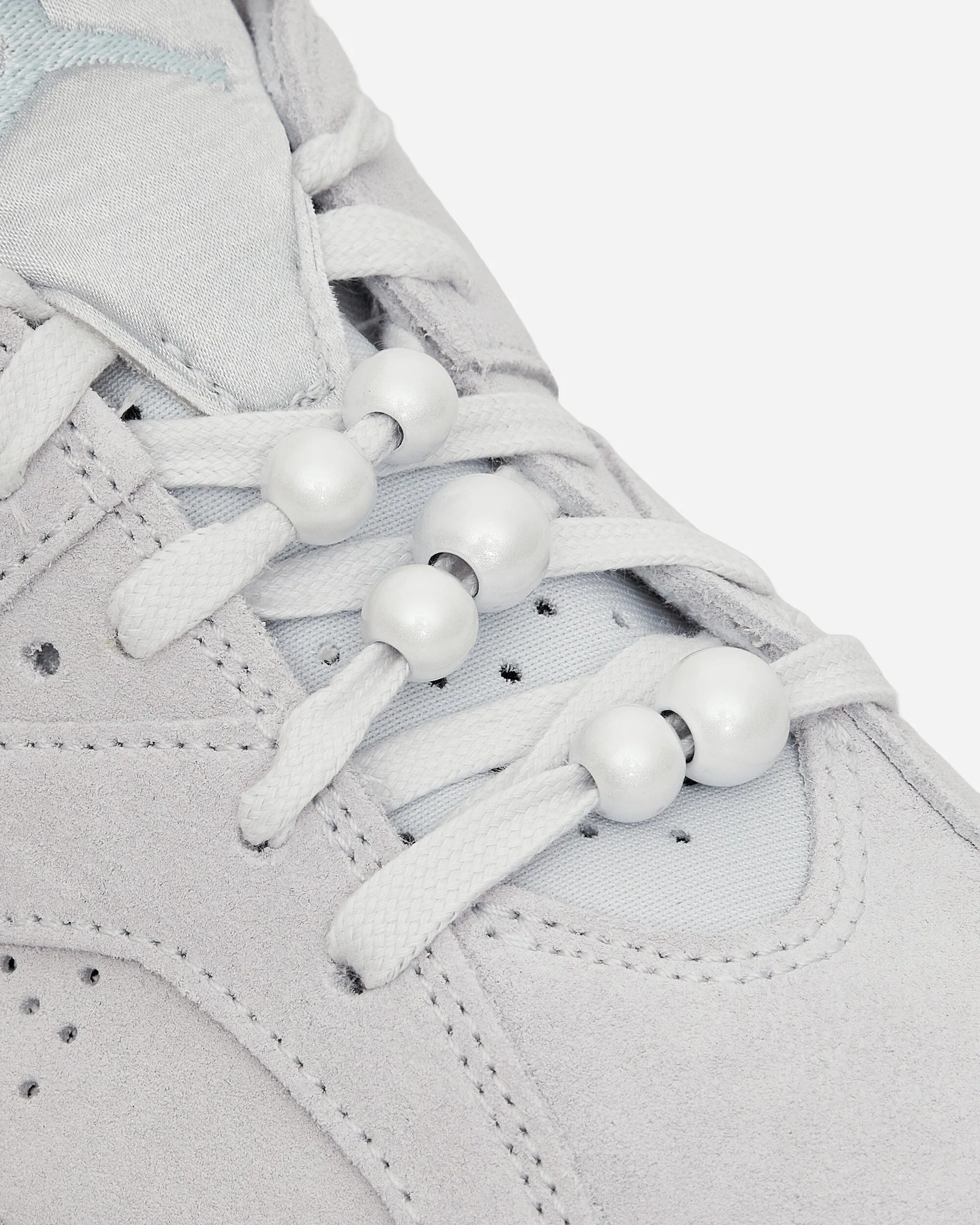 Women's Air Jordan 6 Retro Sneakers Pearl