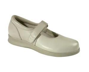 Women's Bloom Ii Mary Jane Shoes In Bone Calf