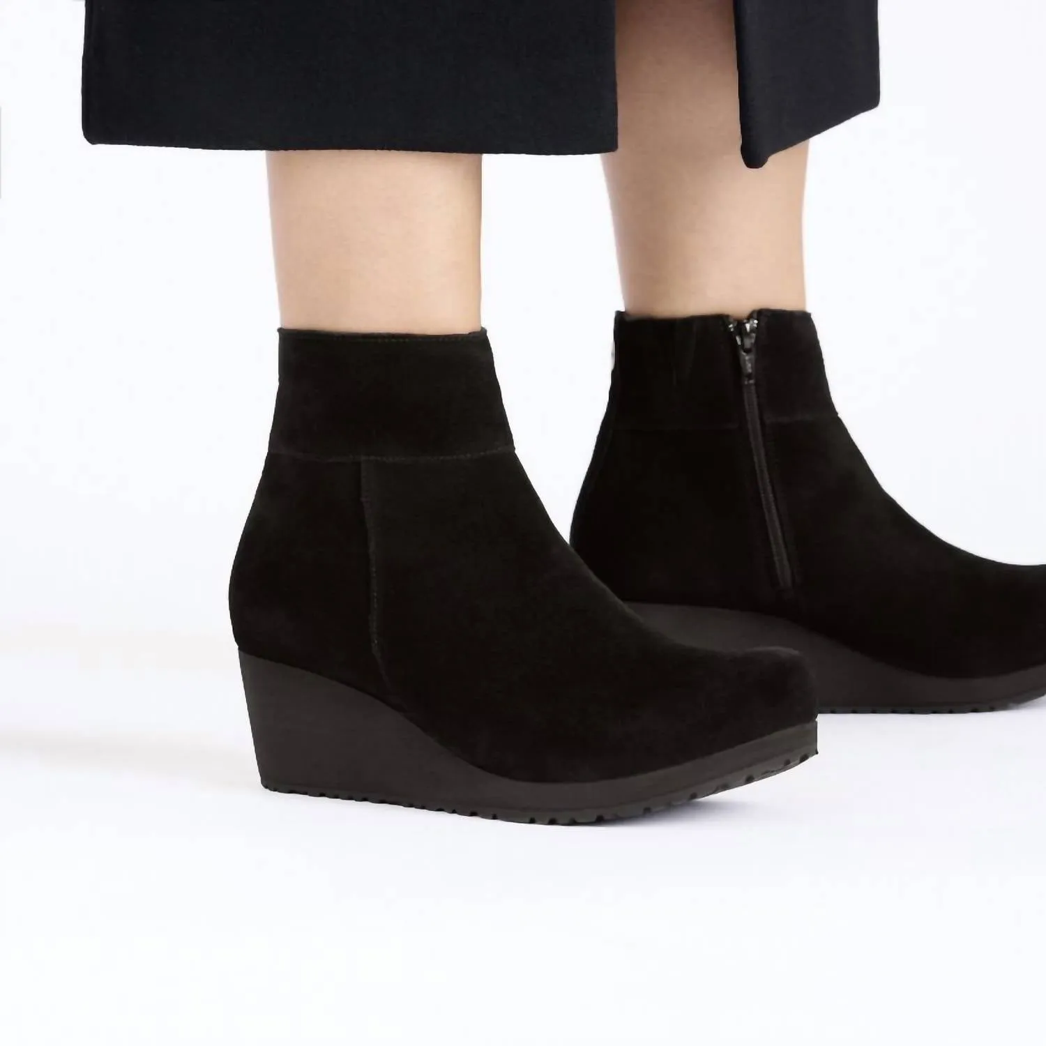Women's Ebba Suede Ankle Boots In Black